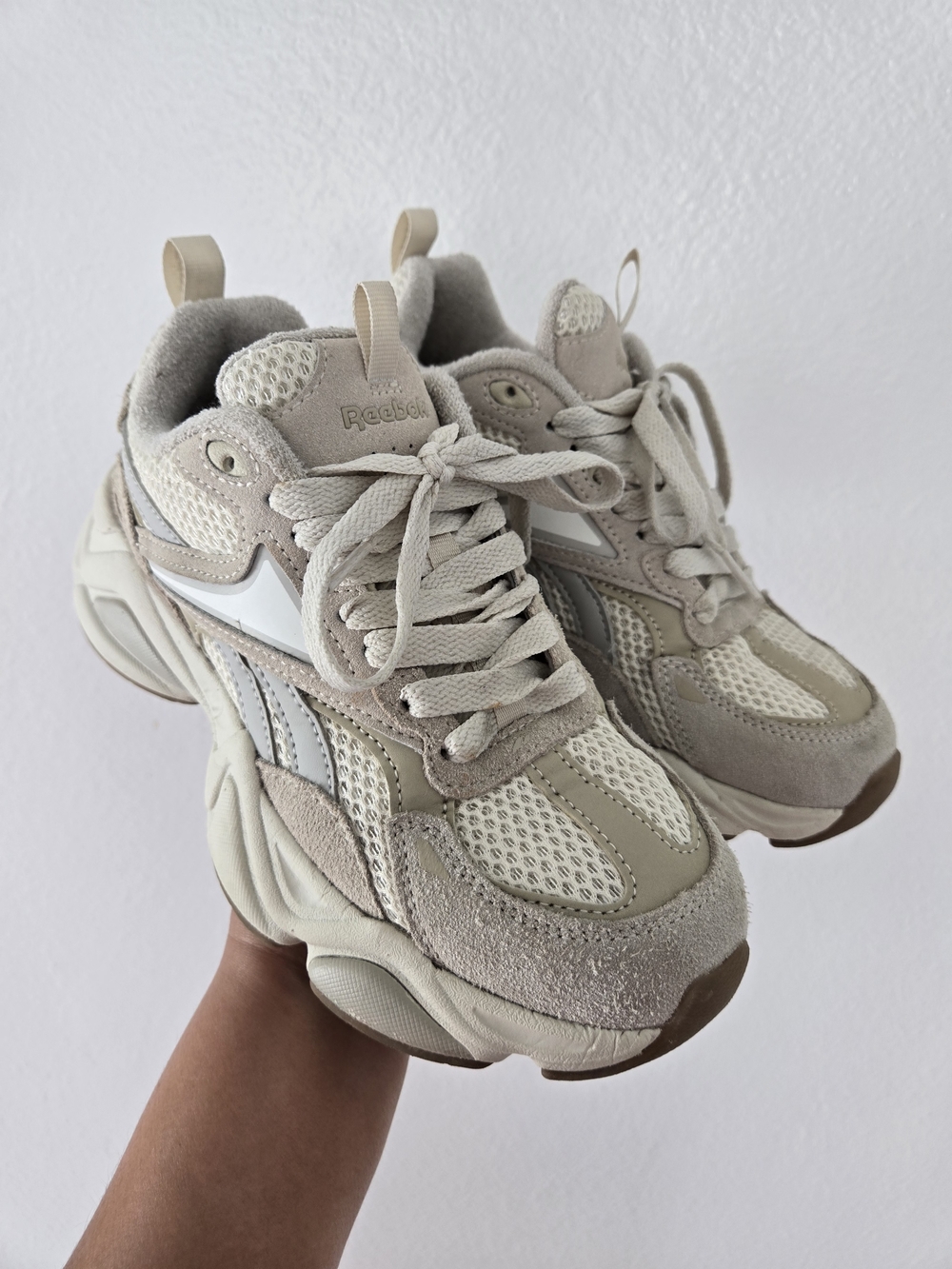 Reebok Women’s Low Top Mesh Suede Sneakers Beige/Gray/White US 7.5 EU 38